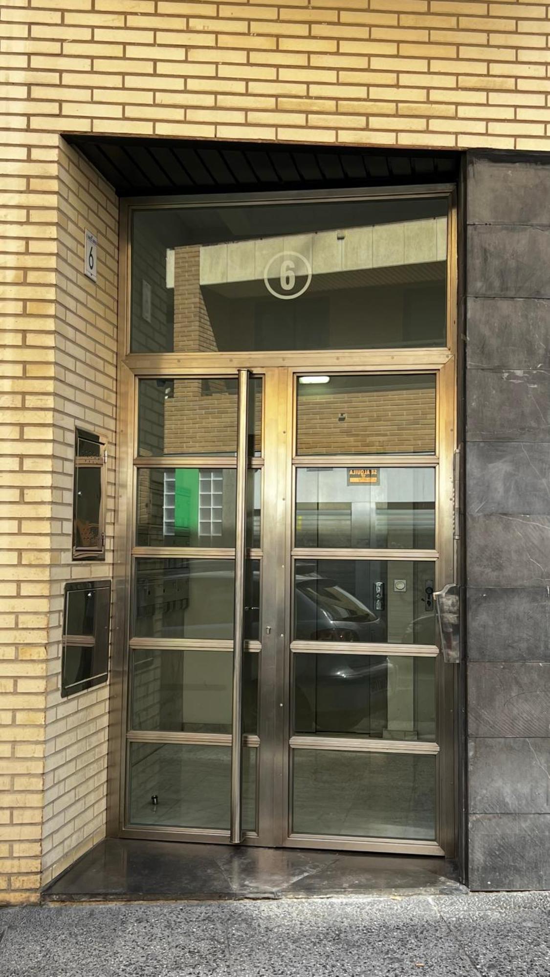 El Bc Zaragoza - Aljaferiaアパートメント エクステリア 写真